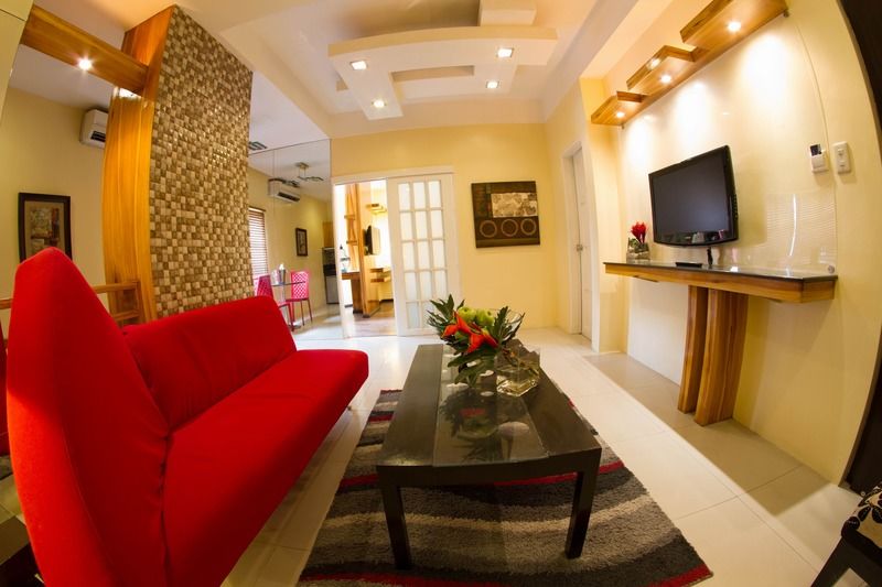 Pghi Hotel Quezon City Exterior photo